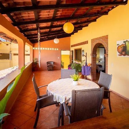 イェラパ Casas Garciaアパートホテル エクステリア 写真