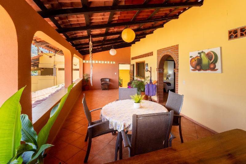 イェラパ Casas Garciaアパートホテル エクステリア 写真
